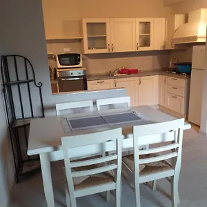 https://casa-di-vecchio-borgo.hotelitalianriviera.com